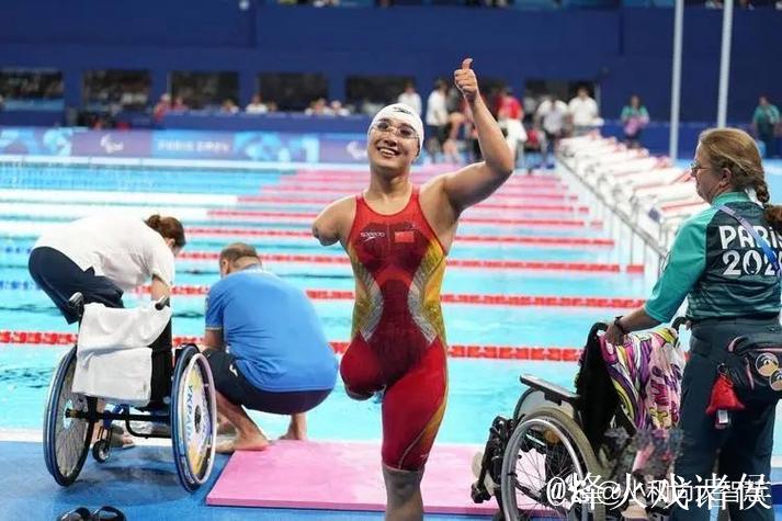 “残奥冠军手语求婚女友，暖心时刻感动众人”